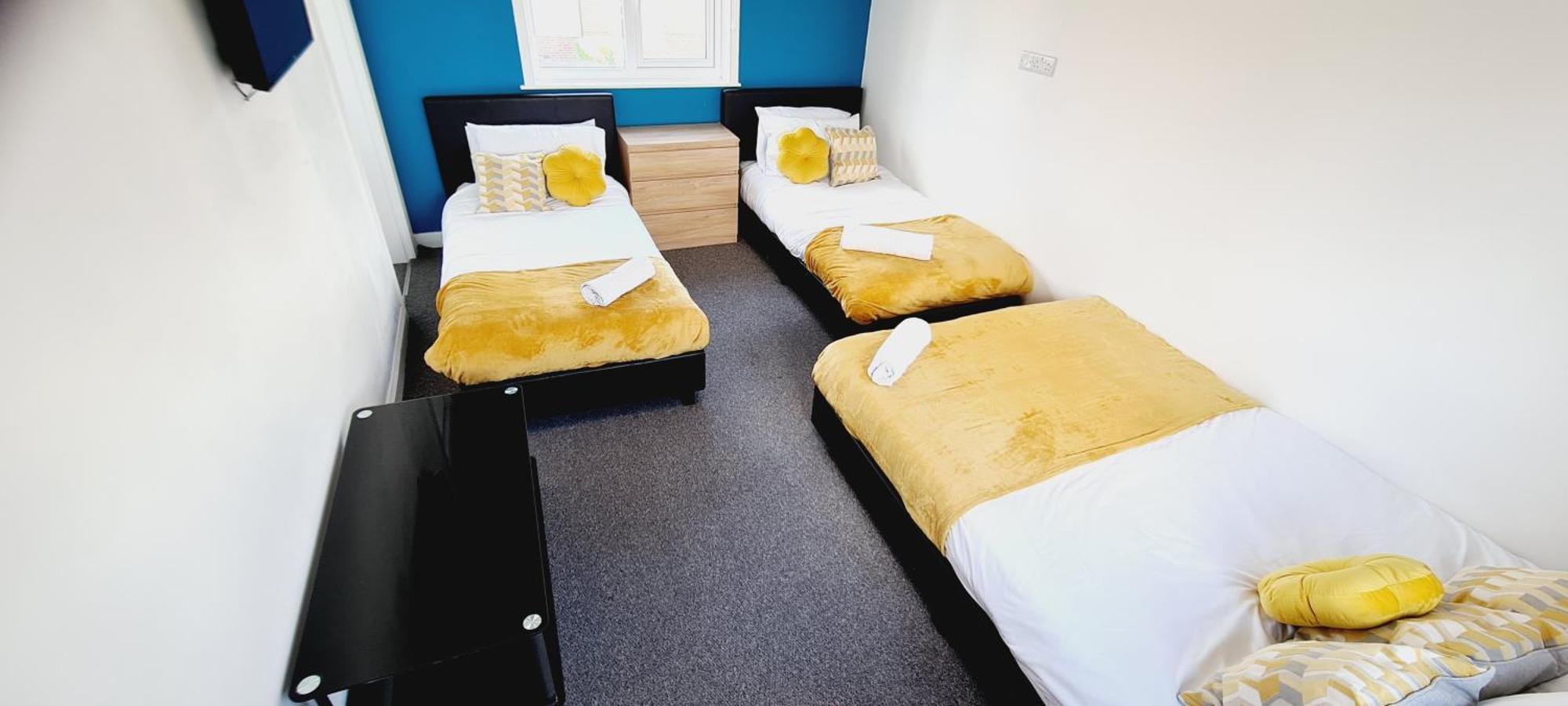 Browning House 3 Bedroom 6 Beds Long Or Short Stay Derby Eksteriør bilde