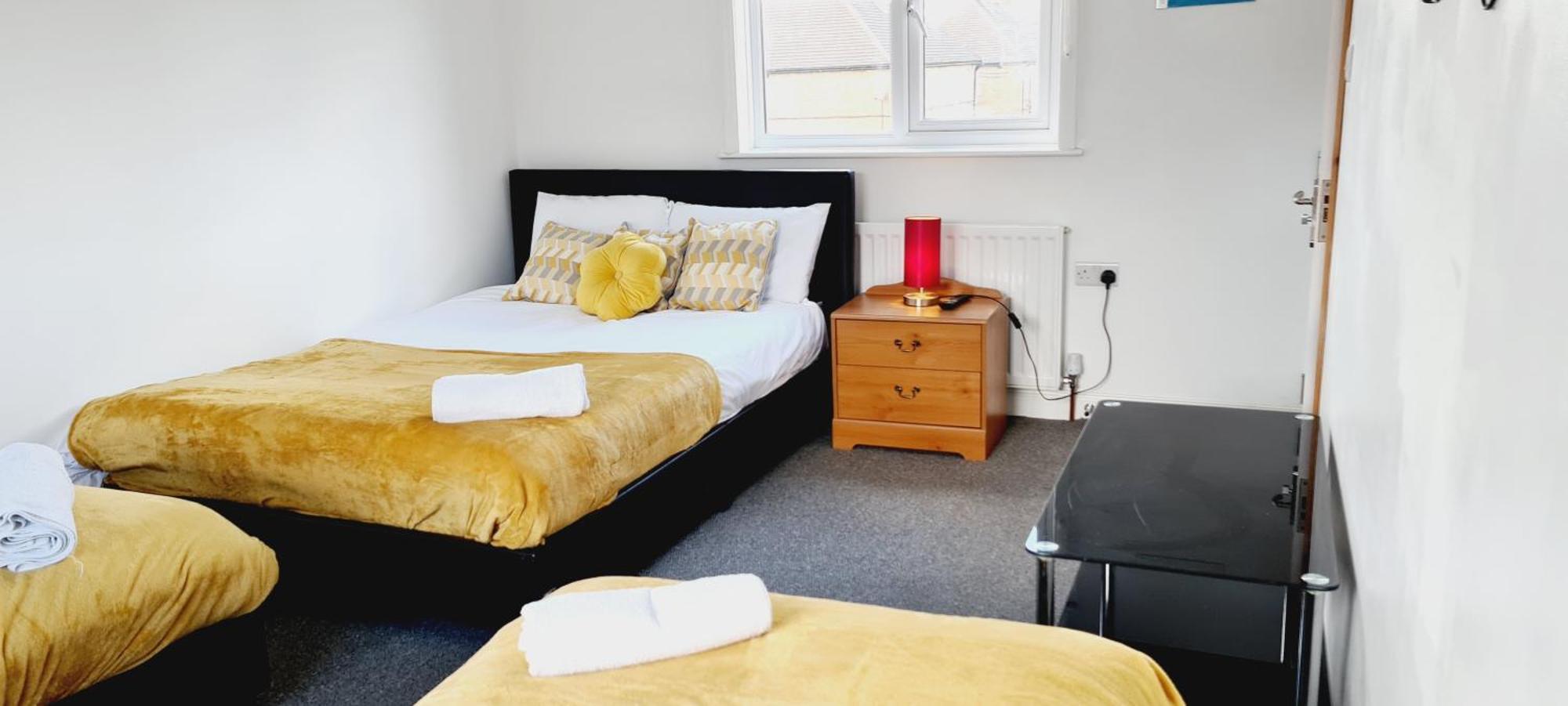 Browning House 3 Bedroom 6 Beds Long Or Short Stay Derby Eksteriør bilde